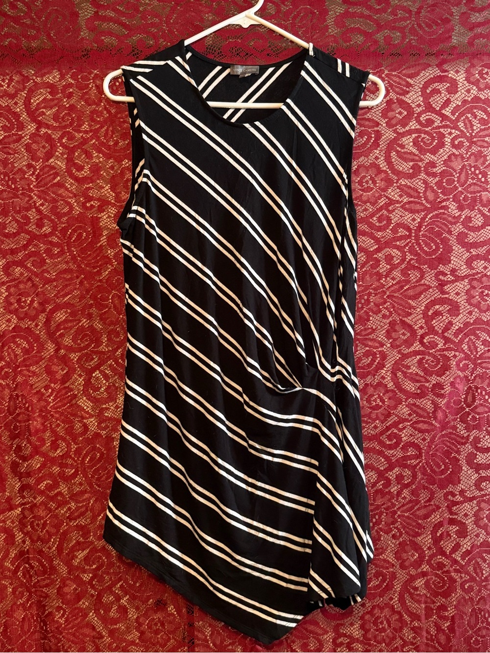 Vince Camuto Black White Striped Asymmetric Tunic Top Plus 1X Sleeveless
